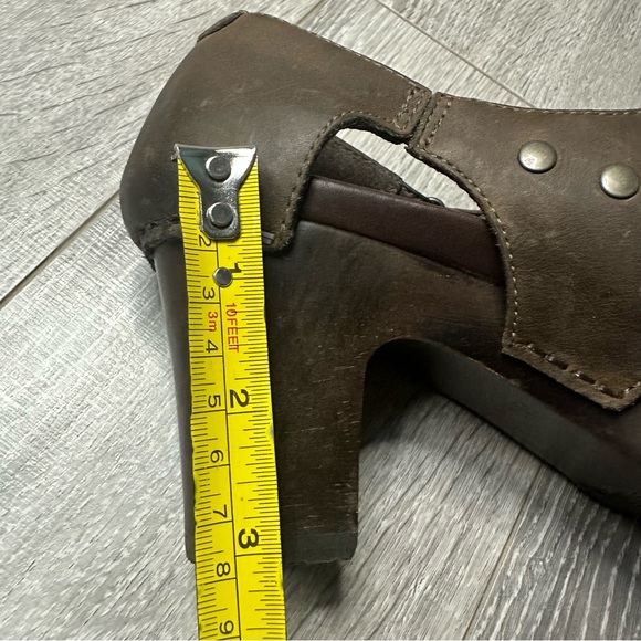 Dansko Ryder women’s brown leather studded heeled clogs Size 9 - Picture 9 of 11